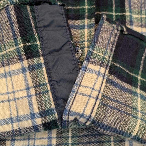 Vintage Woolrich Woman's Wool Button Down Shirt Blue Tartan Plaid USA Wool Sz 12 - Picture 14 of 16